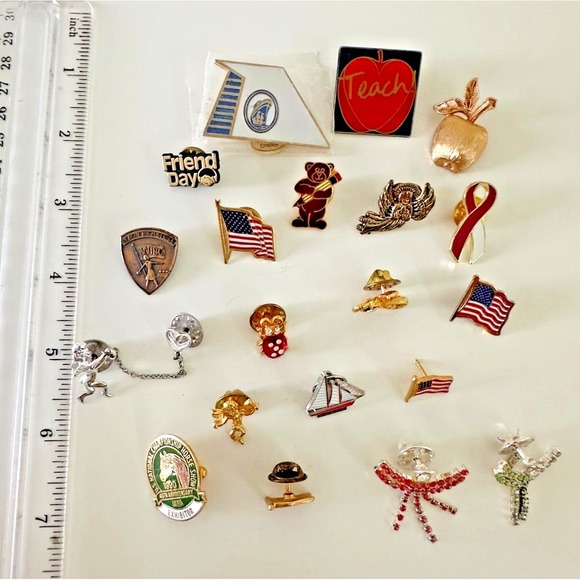 The Unbranded Brand Jewelry - Pin Lot USA Flag Angel Horse ladybug Bear Sailboat Apple heart Set of 20